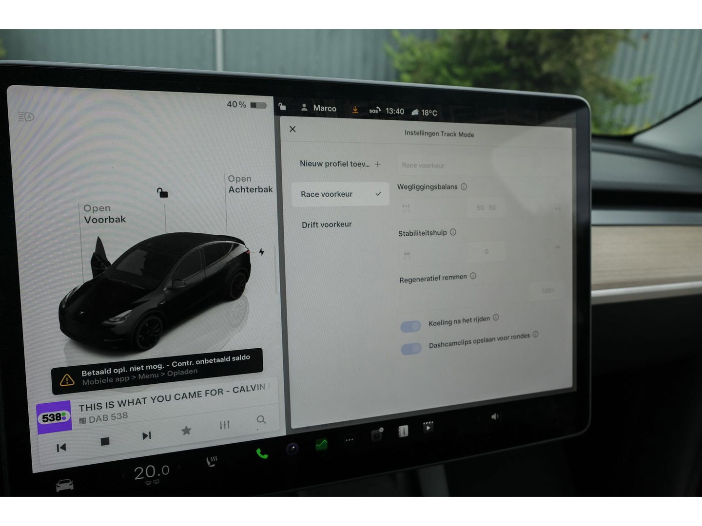 Tesla Model Y Performance 462pk AWD 75 kWh Black edition Panoramadak *BTW* NLauto 1e eigenaar