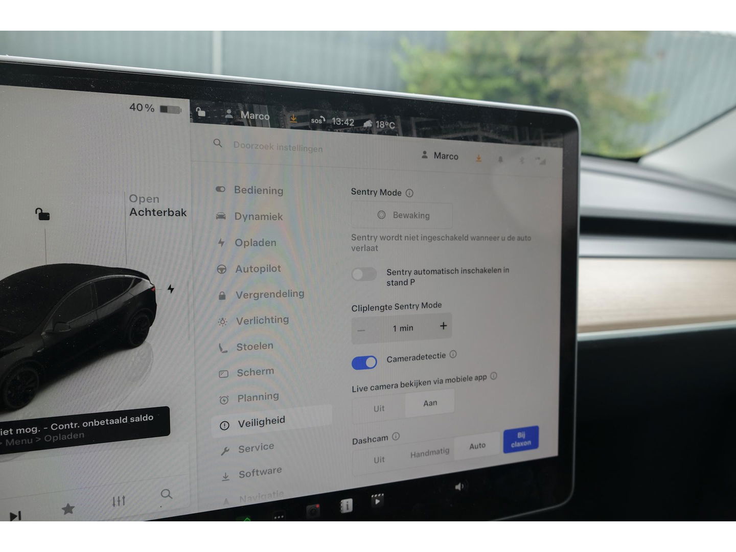 Tesla Model Y Performance 462pk AWD 75 kWh Black edition Panoramadak *BTW* NLauto 1e eigenaar