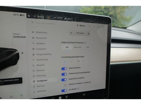 Tesla Model Y Performance 462pk AWD 75 kWh Black edition Panoramadak *BTW* NLauto 1e eigenaar