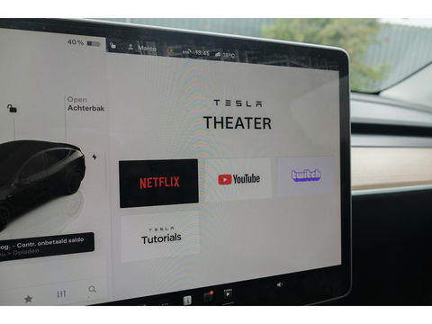 Tesla Model Y Performance 462pk AWD 75 kWh Black edition Panoramadak *BTW* NLauto 1e eigenaar