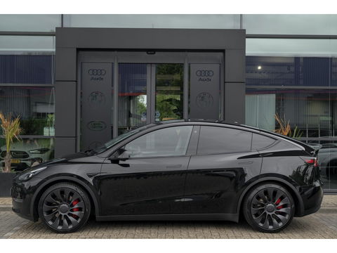 Tesla Model Y Performance 462pk AWD 75 kWh Black edition Panoramadak *BTW* NLauto 1e eigenaar