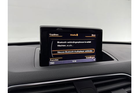 Audi Q3 2.0 TFSI quattro S-Line 170PK Pano LED Camera Trekhaak Clima Cruise Navi PDC 18"LMV