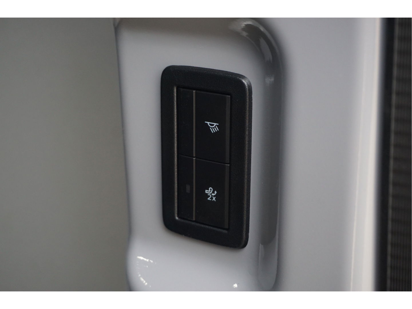 Ford Transit Custom 320L 170PK DC Limited AUT MY2024 Navi, ACC, Trekhaak, 360° Cam, 17" LM, 2x Schuifdeur!! NR. 369