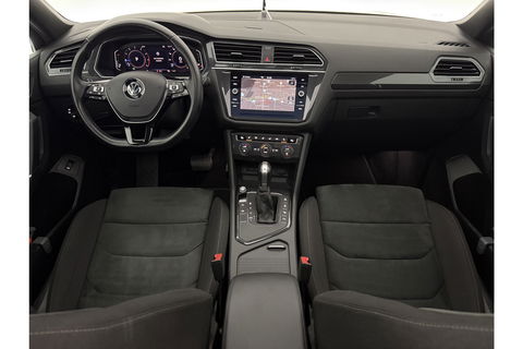 Volkswagen Tiguan 1.5 TSI 150PK Allspace R-Line 7P Pano LED Carplay Virtual Camera Clima Cruise Navi PDC 19''LMV