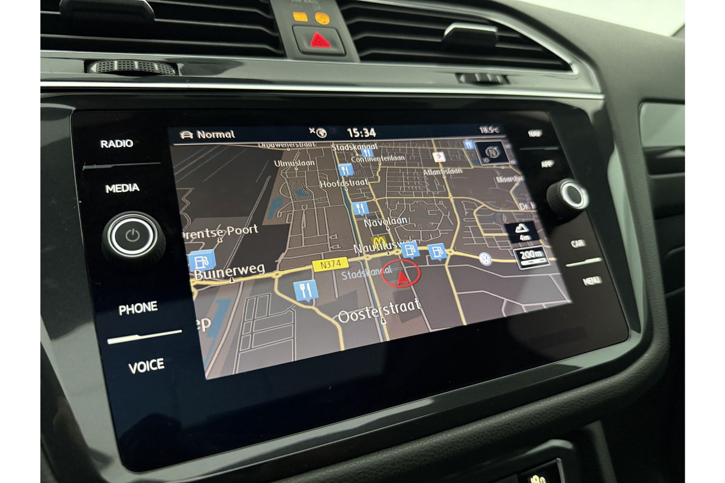 Volkswagen Tiguan 1.5 TSI 150PK Allspace R-Line 7P Pano LED Carplay Virtual Camera Clima Cruise Navi PDC 19''LMV