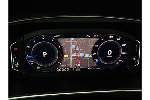 Volkswagen Tiguan 1.5 TSI 150PK Allspace R-Line 7P Pano LED Carplay Virtual Camera Clima Cruise Navi PDC 19''LMV