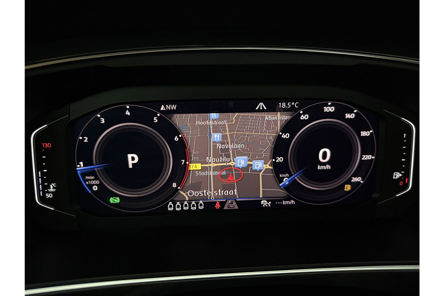 Volkswagen Tiguan 1.5 TSI 150PK Allspace R-Line 7P Pano LED Carplay Virtual Camera Clima Cruise Navi PDC 19''LMV