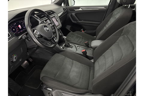 Volkswagen Tiguan 1.5 TSI 150PK Allspace R-Line 7P Pano LED Carplay Virtual Camera Clima Cruise Navi PDC 19''LMV