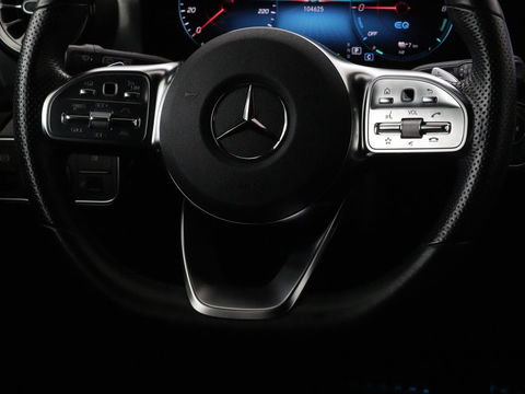 Mercedes-Benz CLA-Klasse Shooting Brake 250e AMG Night | Panoramadak | Adaptive cruise | Head-Up | Carplay | Stoelverwarming | Trekhaak | Leder/Alcantara | Widescreen | Full LED