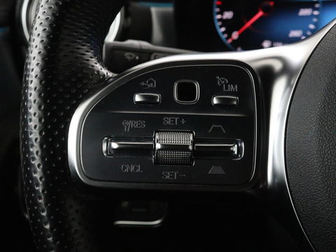 Mercedes-Benz CLA-Klasse Shooting Brake 250e AMG Night | Panoramadak | Adaptive cruise | Head-Up | Carplay | Stoelverwarming | Trekhaak | Leder/Alcantara | Widescreen | Full LED