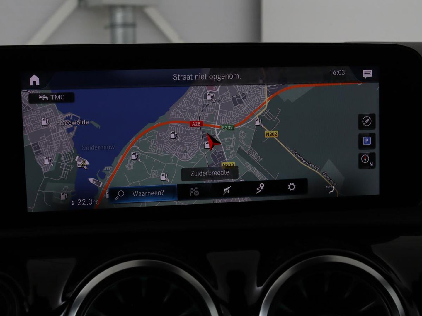 Mercedes-Benz CLA-Klasse Shooting Brake 250e AMG Night | Panoramadak | Adaptive cruise | Head-Up | Carplay | Stoelverwarming | Trekhaak | Leder/Alcantara | Widescreen | Full LED