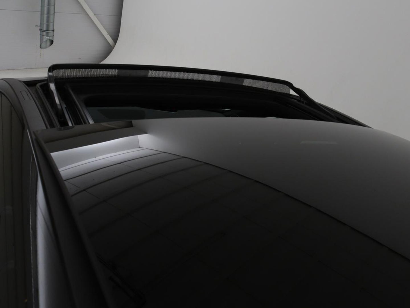 Mercedes-Benz CLA-Klasse Shooting Brake 250e AMG Night | Panoramadak | Adaptive cruise | Head-Up | Carplay | Stoelverwarming | Trekhaak | Leder/Alcantara | Widescreen | Full LED