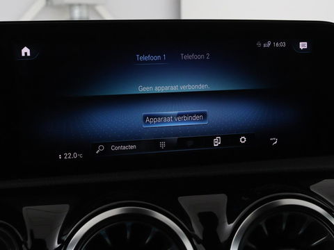 Mercedes-Benz CLA-Klasse Shooting Brake 250e AMG Night | Panoramadak | Adaptive cruise | Head-Up | Carplay | Stoelverwarming | Trekhaak | Leder/Alcantara | Widescreen | Full LED