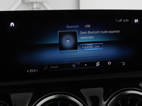 Mercedes-Benz CLA-Klasse Shooting Brake 250e AMG Night | Panoramadak | Adaptive cruise | Head-Up | Carplay | Stoelverwarming | Trekhaak | Leder/Alcantara | Widescreen | Full LED