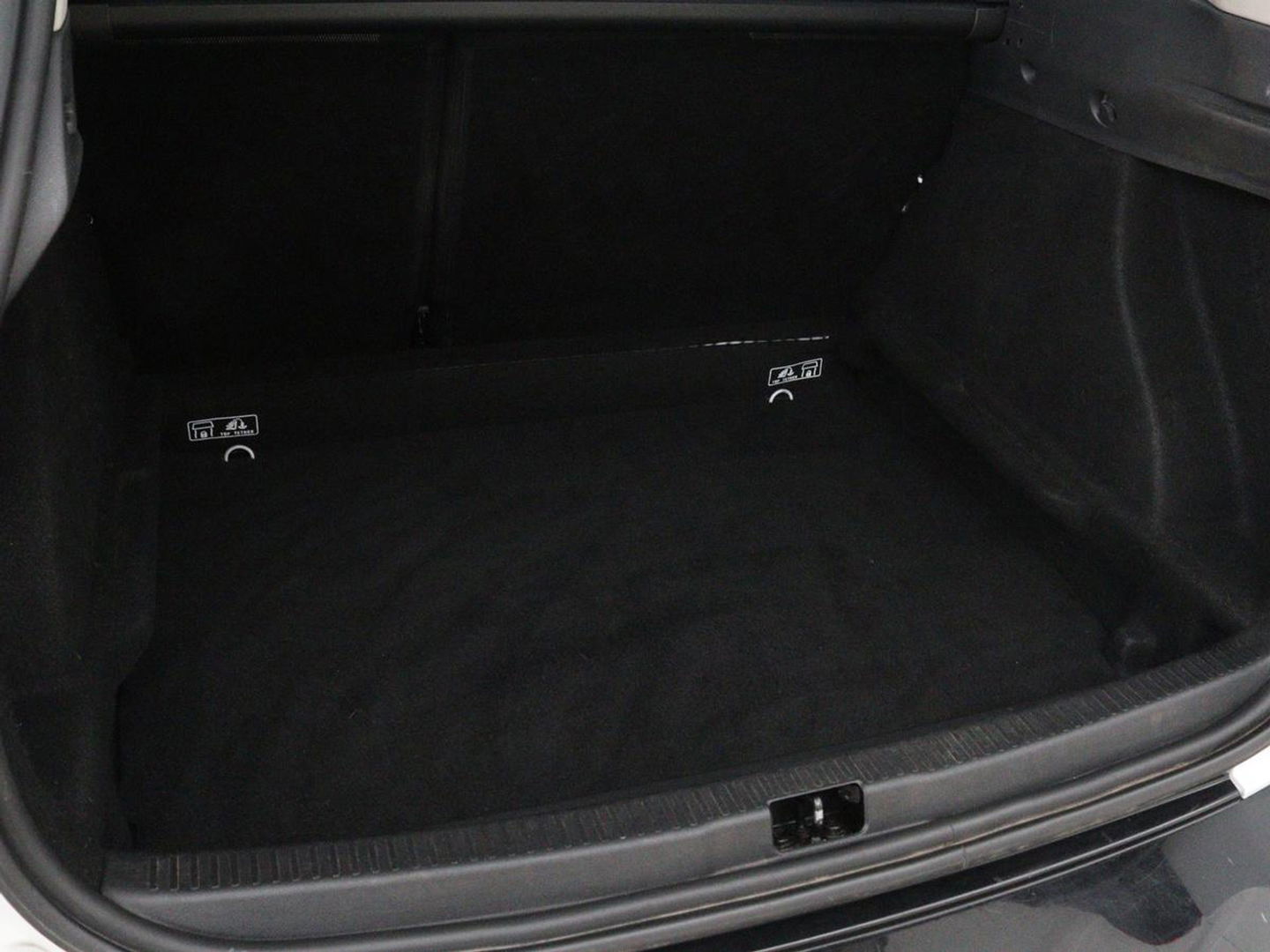 Renault Clio 1.2 TCe Zen | Automaat | Camera | Trekhaak | Navigatie | Climate control | Cruise control | Bluetooth