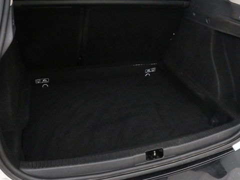 Renault Clio 1.2 TCe Zen | Automaat | Camera | Trekhaak | Navigatie | Climate control | Cruise control | Bluetooth