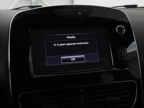 Renault Clio 1.2 TCe Zen | Automaat | Camera | Trekhaak | Navigatie | Climate control | Cruise control | Bluetooth