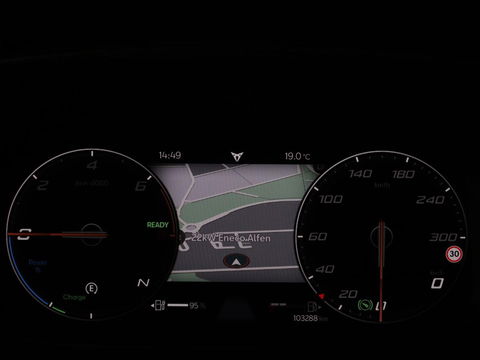 CUPRA Leon 1.4 e-Hybrid VZ Performance | Panoramadak | Stoel & stuurverwarming | Adaptive cruise | Camera | Carplay | Navigatie | Sfeerverlichting | Keyless | Full LED | PHEV