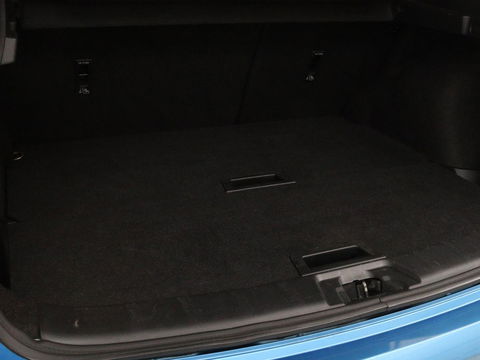 Nissan QASHQAI 1.3 DIG-T Tekna | Panoramadak | Leder | Trekhaak | 360 camera | Stoelverwarming | Bose Sound | Carplay | Full LED | Keyless | Navigatie