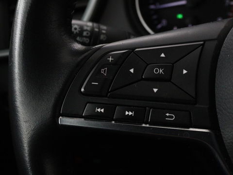 Nissan QASHQAI 1.3 DIG-T Tekna | Panoramadak | Leder | Trekhaak | 360 camera | Stoelverwarming | Bose Sound | Carplay | Full LED | Keyless | Navigatie
