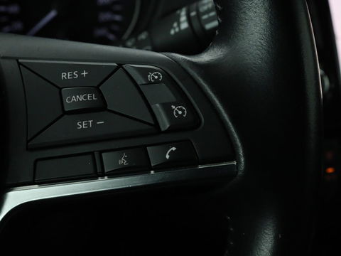 Nissan QASHQAI 1.3 DIG-T Tekna | Panoramadak | Leder | Trekhaak | 360 camera | Stoelverwarming | Bose Sound | Carplay | Full LED | Keyless | Navigatie
