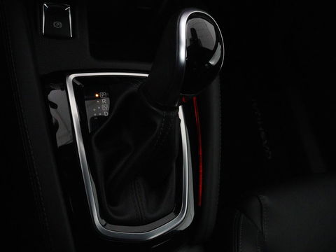 Nissan QASHQAI 1.3 DIG-T Tekna | Panoramadak | Leder | Trekhaak | 360 camera | Stoelverwarming | Bose Sound | Carplay | Full LED | Keyless | Navigatie