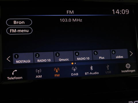 Nissan QASHQAI 1.3 DIG-T Tekna | Panoramadak | Leder | Trekhaak | 360 camera | Stoelverwarming | Bose Sound | Carplay | Full LED | Keyless | Navigatie