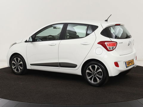 Hyundai i10 1.2i Comfort | Automaat | Climate control | Bluetooth | Elektrische ramen | Parkeerhulp | LED | Stuurbediening | 15'' lichtmetalen velgen