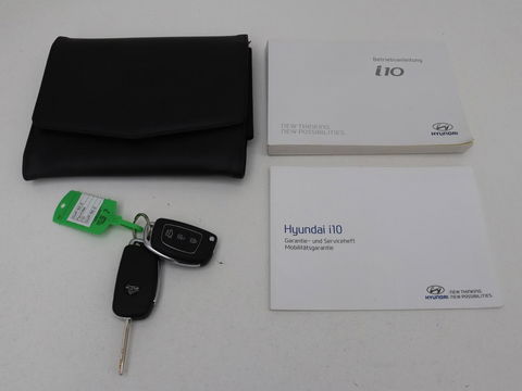 Hyundai i10 1.2i Comfort | Automaat | Climate control | Bluetooth | Elektrische ramen | Parkeerhulp | LED | Stuurbediening | 15'' lichtmetalen velgen