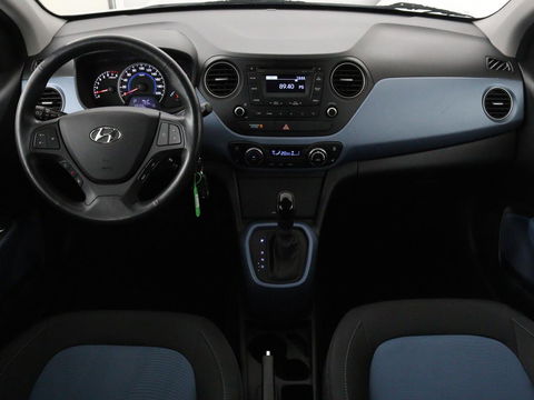 Hyundai i10 1.2i Comfort | Automaat | Climate control | Bluetooth | Elektrische ramen | Parkeerhulp | LED | Stuurbediening | 15'' lichtmetalen velgen