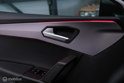 SEAT Leon 1.4 TSI eHybrid PHEV FR Business Intense | Camera | Stoel & stuurwiel verwarming | ACC | LED | Rijklaarprijs |