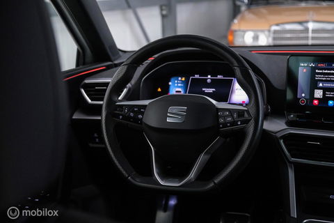 SEAT Leon 1.4 TSI eHybrid PHEV FR Business Intense | Camera | Stoel & stuurwiel verwarming | ACC | LED | Rijklaarprijs |