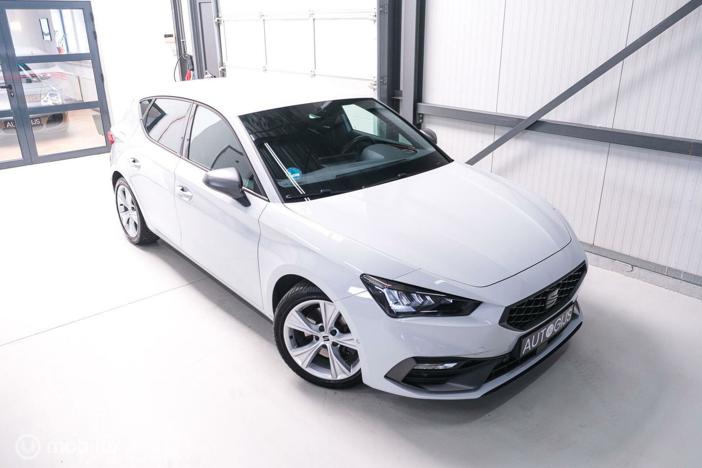 SEAT Leon 1.4 TSI eHybrid PHEV FR Business Intense | Camera | Stoel & stuurwiel verwarming | ACC | LED | Rijklaarprijs |
