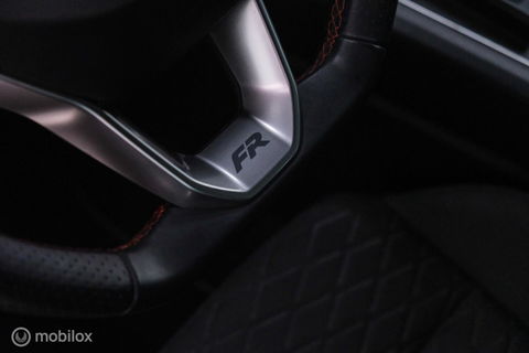 SEAT Leon 1.4 TSI eHybrid PHEV FR Business Intense | Camera | Stoel & stuurwiel verwarming | ACC | LED | Rijklaarprijs |