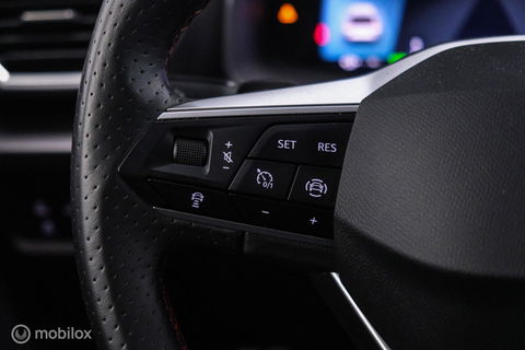 SEAT Leon 1.4 TSI eHybrid PHEV FR Business Intense | Camera | Stoel & stuurwiel verwarming | ACC | LED | Rijklaarprijs |