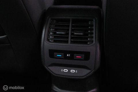 SEAT Leon 1.4 TSI eHybrid PHEV FR Business Intense | Camera | Stoel & stuurwiel verwarming | ACC | LED | Rijklaarprijs |
