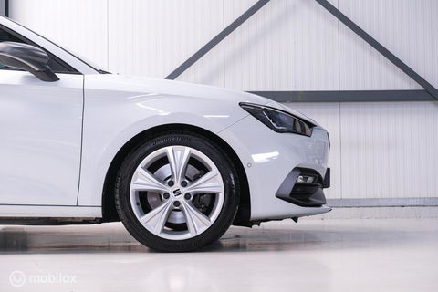 SEAT Leon 1.4 TSI eHybrid PHEV FR Business Intense | Camera | Stoel & stuurwiel verwarming | ACC | LED | Rijklaarprijs |
