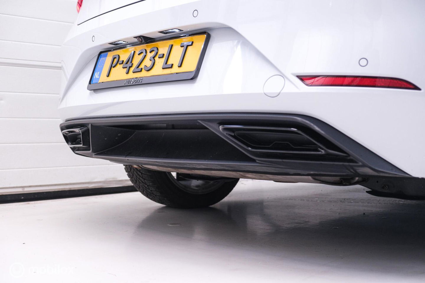 SEAT Leon 1.4 TSI eHybrid PHEV FR Business Intense | Camera | Stoel & stuurwiel verwarming | ACC | LED | Rijklaarprijs |