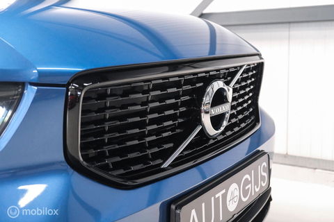 Volvo XC40 1.5 T5 Recharge R-Design 262 pk | Harman Kardon | Stoel & stuurverwarming | Trekhaak | LED | Alcantara | Rijklaar |