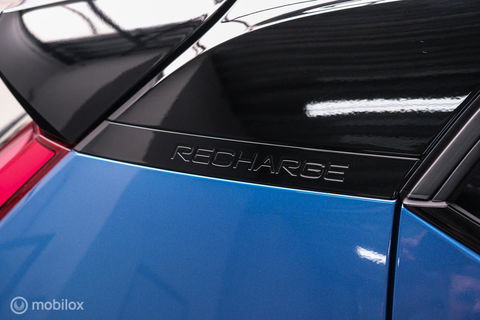 Volvo XC40 1.5 T5 Recharge R-Design 262 pk | Harman Kardon | Stoel & stuurverwarming | Trekhaak | LED | Alcantara | Rijklaar |