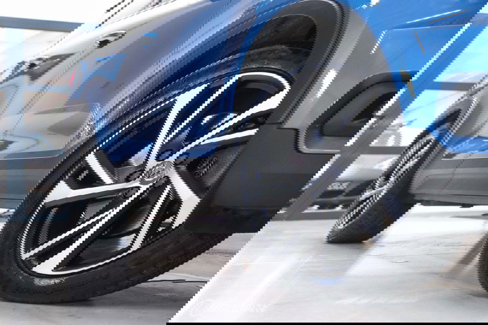 Volvo XC40 1.5 T5 Recharge R-Design 262 pk | Harman Kardon | Stoel & stuurverwarming | Trekhaak | LED | Alcantara | Rijklaar |