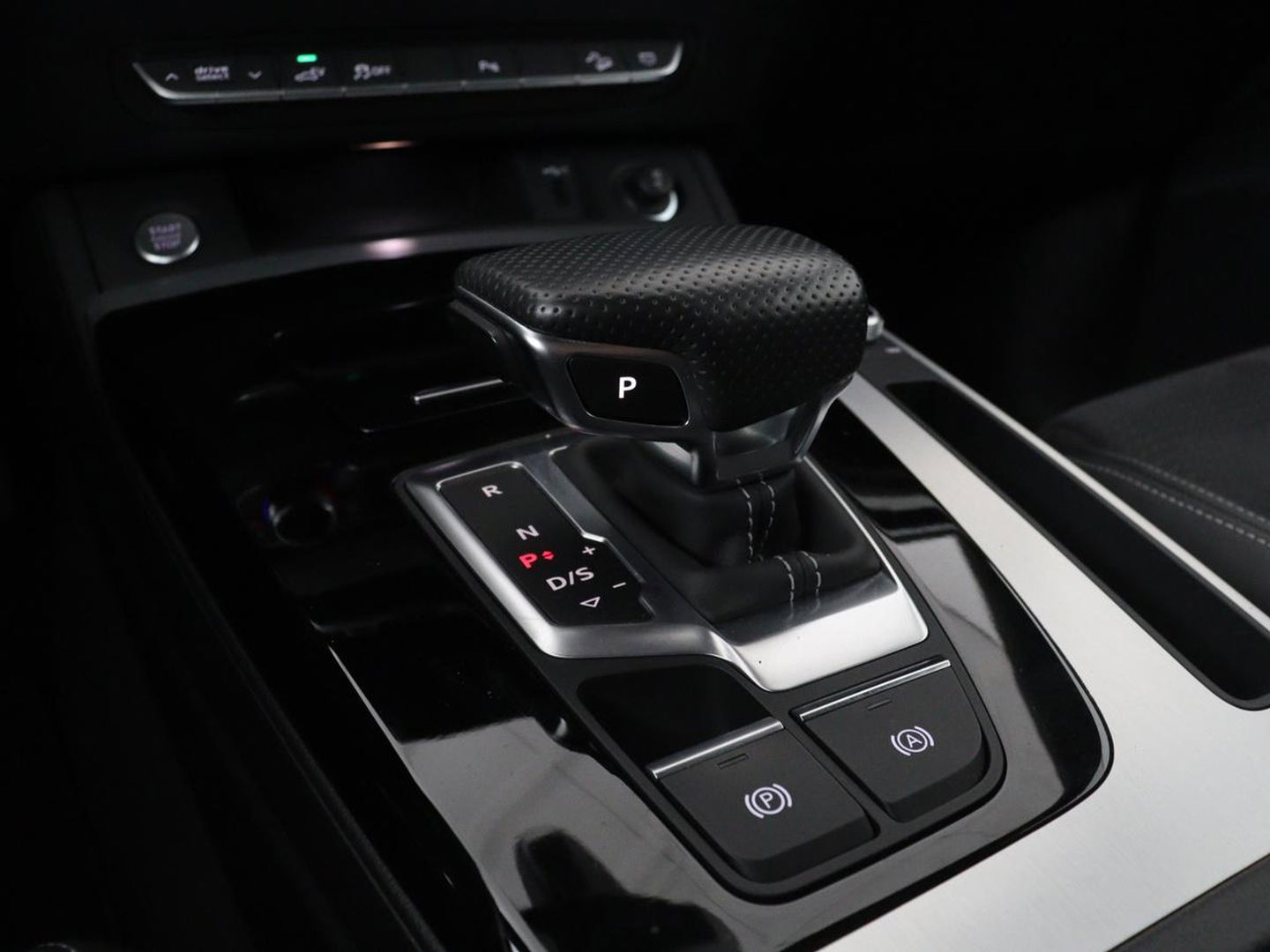Audi Q5 Sportback 50 TFSI e S edition | Stoelverwarming | Adaptive cruise | Carplay | Matrix LED | Half leder | Sportstoelen | Virtual Cockpit | PHEV