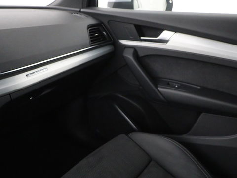 Audi Q5 Sportback 50 TFSI e S edition | Stoelverwarming | Adaptive cruise | Carplay | Matrix LED | Half leder | Sportstoelen | Virtual Cockpit | PHEV