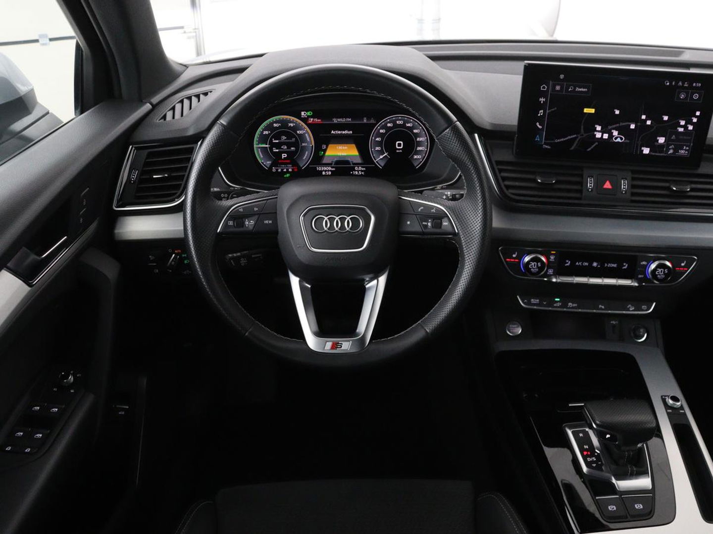 Audi Q5 Sportback 50 TFSI e S edition | Stoelverwarming | Adaptive cruise | Carplay | Matrix LED | Half leder | Sportstoelen | Virtual Cockpit | PHEV