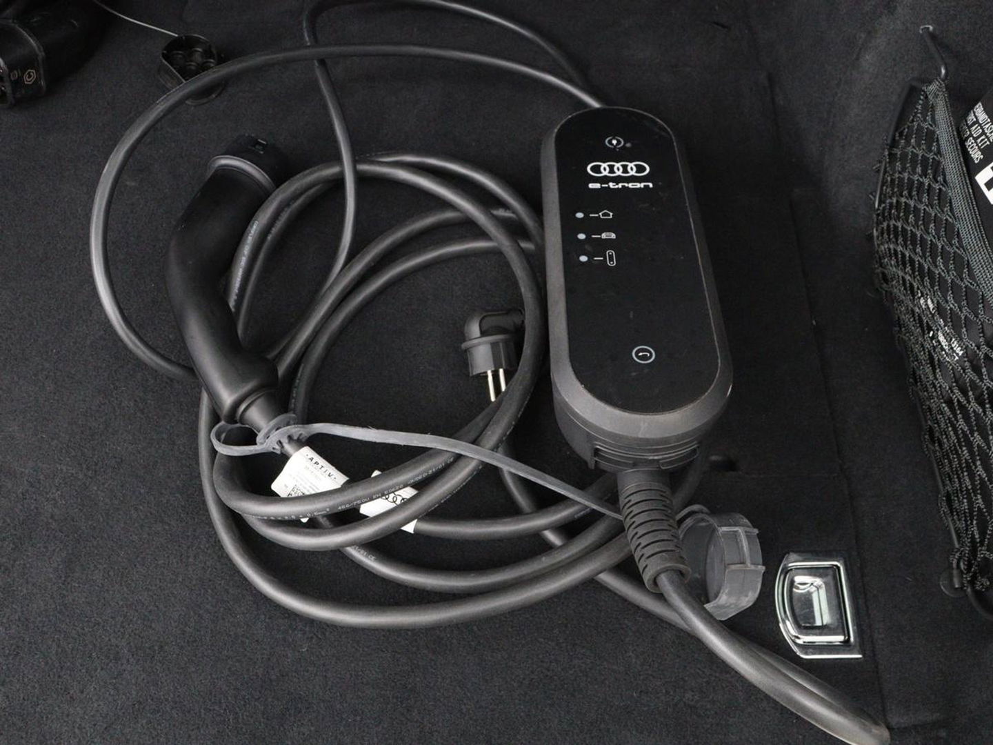 Audi Q5 Sportback 50 TFSI e S edition | Stoelverwarming | Adaptive cruise | Carplay | Matrix LED | Half leder | Sportstoelen | Virtual Cockpit | PHEV