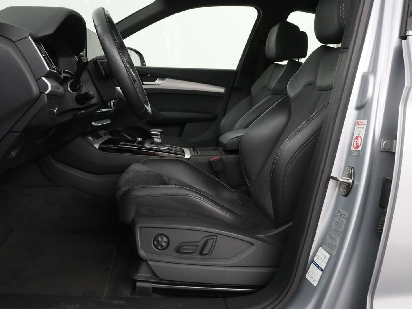 Audi Q5 Sportback 50 TFSI e S edition | Stoelverwarming | Adaptive cruise | Carplay | Matrix LED | Half leder | Sportstoelen | Virtual Cockpit | PHEV