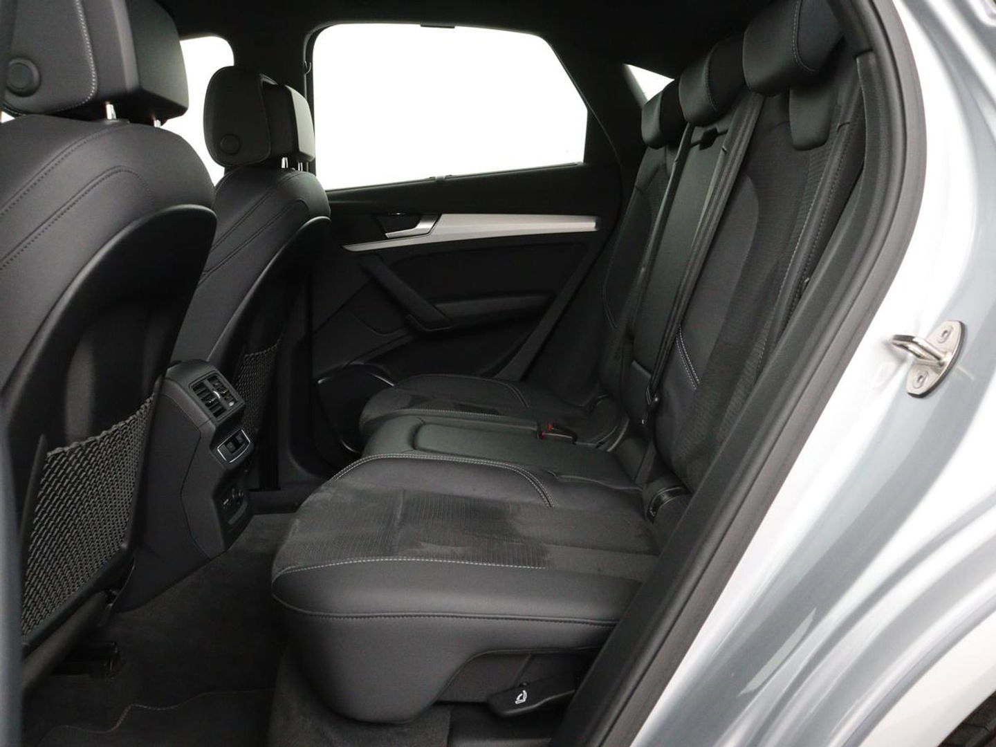 Audi Q5 Sportback 50 TFSI e S edition | Stoelverwarming | Adaptive cruise | Carplay | Matrix LED | Half leder | Sportstoelen | Virtual Cockpit | PHEV