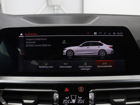 BMW 3 Serie 318i Executive Edition | Sport Line | Stoelverwarming | Camera | Trekhaak | Half leder | Full LED | Carplay | Live Cockpit
