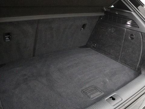 Audi A3 1.0 TFSI Sport S Line Edition | Full LED | Sportstoelen | Navigatie | Climate control | Parkeerhulp | Cruise control