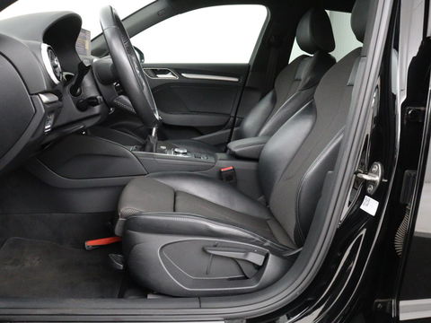 Audi A3 1.0 TFSI Sport S Line Edition | Full LED | Sportstoelen | Navigatie | Climate control | Parkeerhulp | Cruise control